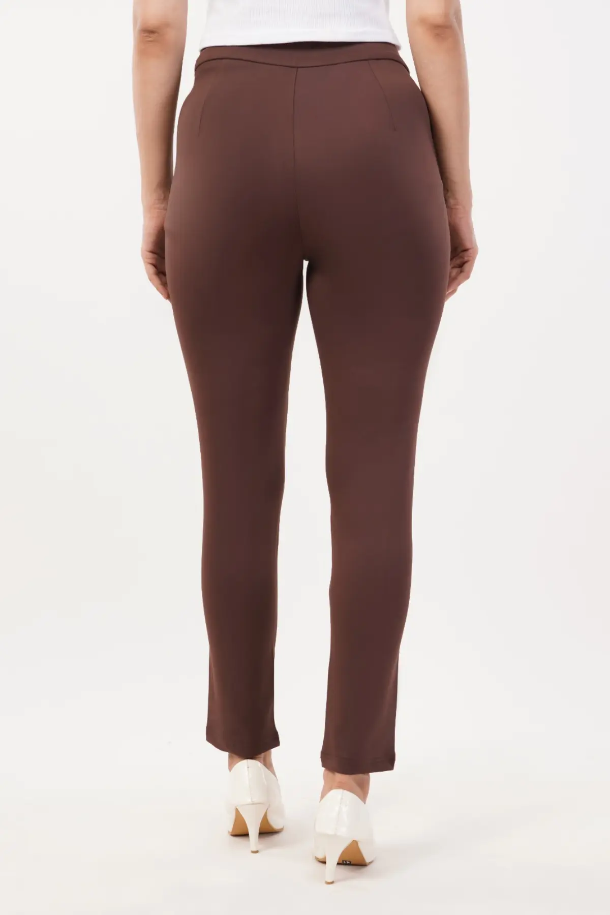 Regular Fit High Rise Trouser In Brown