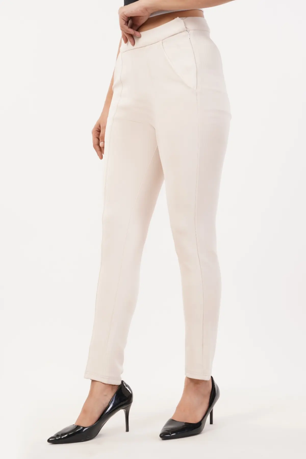 Regular Fit High Rise Trouser In Off White-2