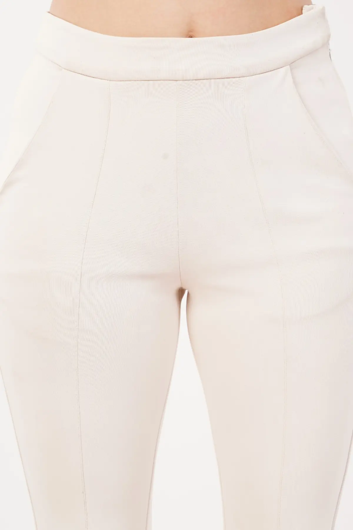 Regular Fit High Rise Trouser In Off White