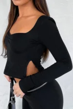 Spring New Arrival Black Sweetheart Neckline Long Sleeve Pleated T-Shirt With Side Slits